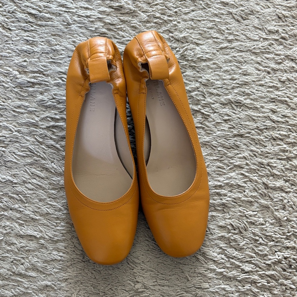 Everlane Mustard Leather Flats